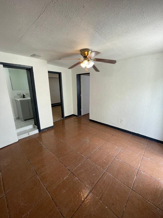 Foto del edificio - 17011 NW 33rd Ct