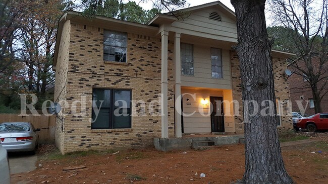 Foto del edificio - 5564 Apple Blossom Dr