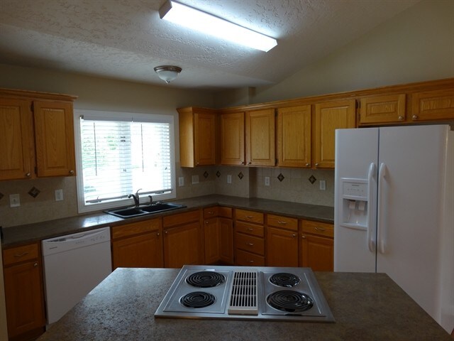 Foto del edificio - 132 Charleston Ridge Drive