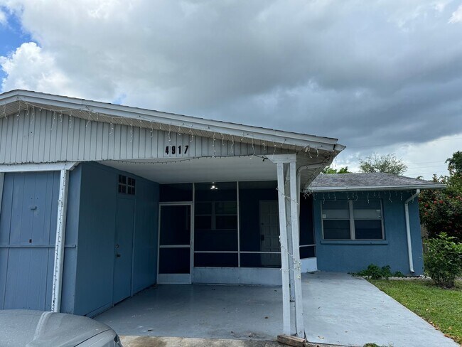 Foto del edificio - 4917-4917 21st St W