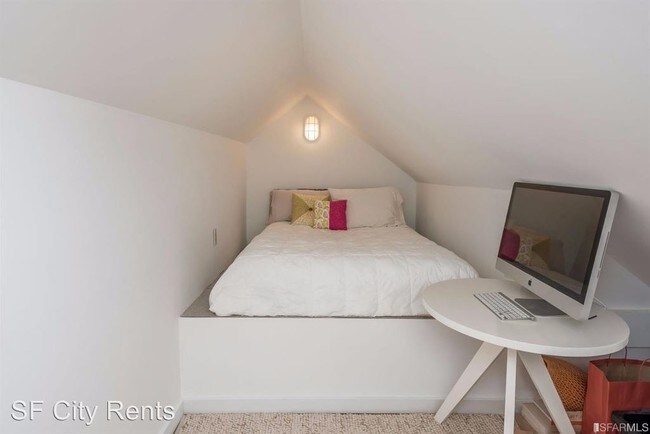 Foto del edificio - 2 br, 2 bath House - 4021 Folsom St.