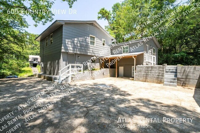 Foto del edificio - 605 Country View Dr NE