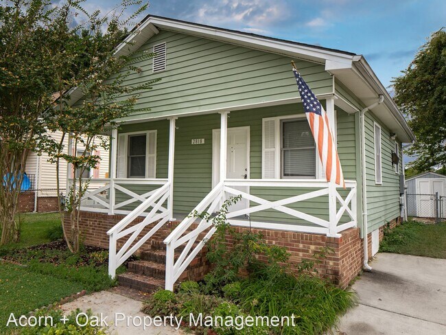 Building Photo - 2 br, 1 bath House - 2818 Crest St