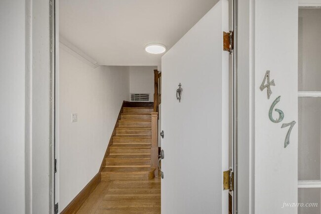 Foto del edificio - 467 40th Ave