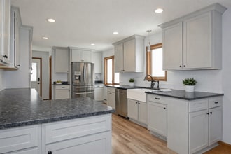 Building Photo - 17742 Fairlawn Ave