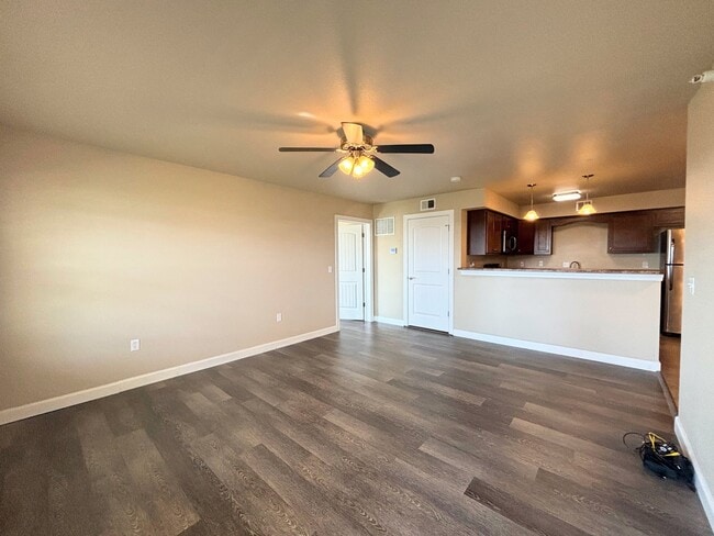 Building Photo - 1415 Genesis Dr