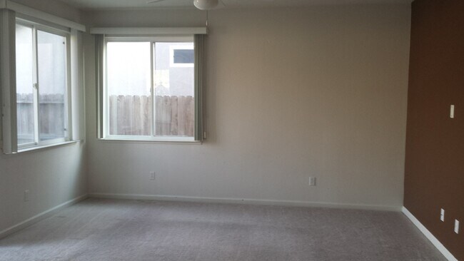 Building Photo - 3554 Whistler Ct