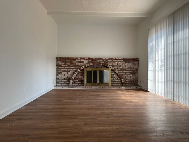Foto del edificio - 2858 Gavilan Dr