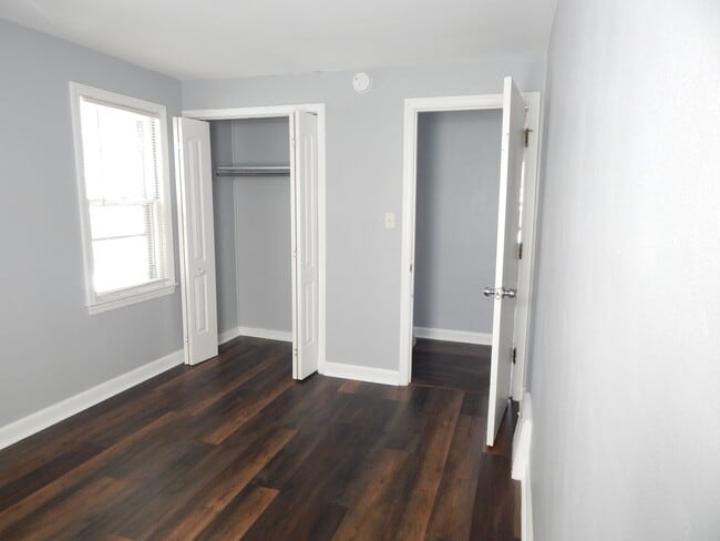 Bedroom 1 - 3929 N 60th St