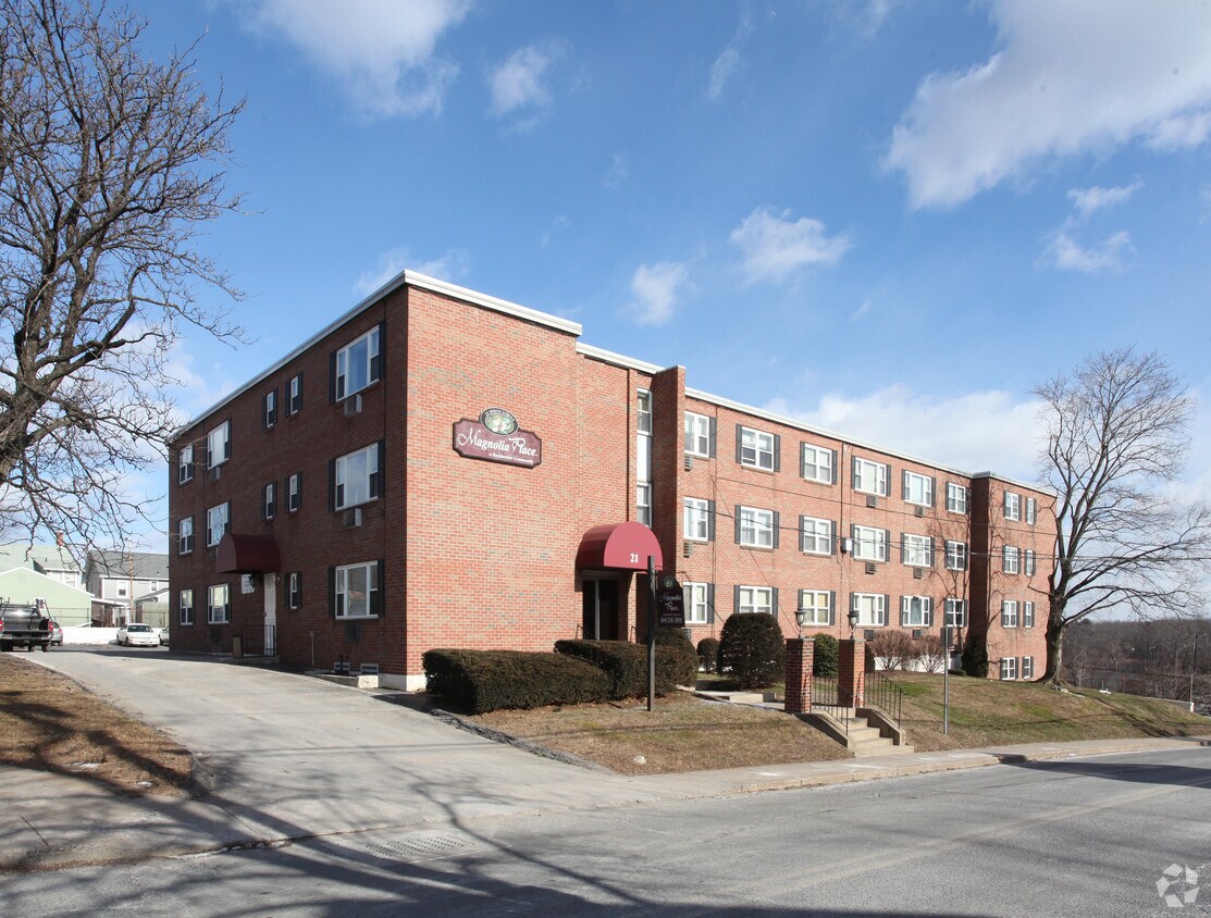 Primary Photo - Magnolia Place Apartments