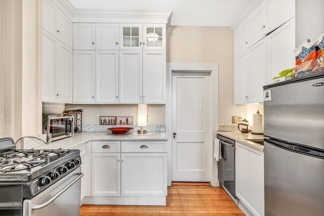 Foto del edificio - 336 Beacon St