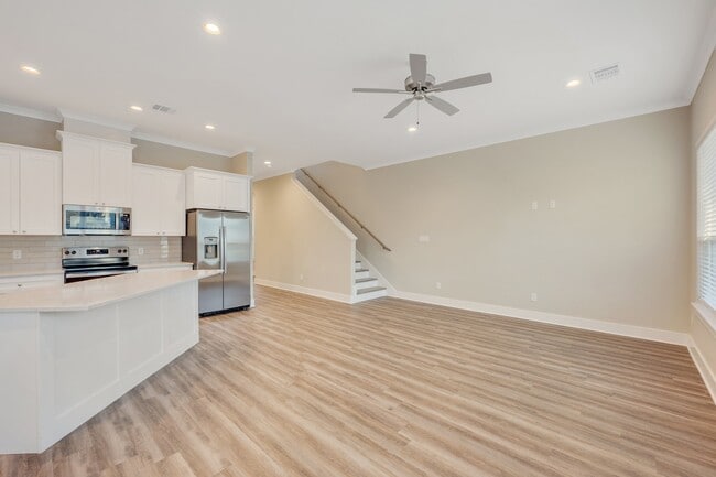 Foto del edificio - 212 Tee Dr