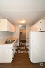 Building Photo - 4280 Quentin Ave