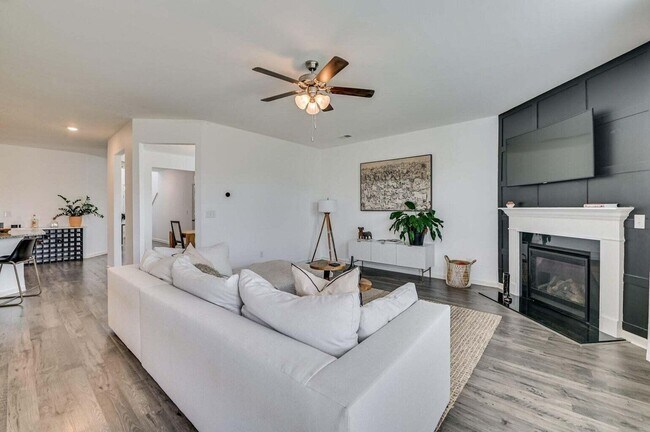 Foto del edificio - 262 Tahoe Drive