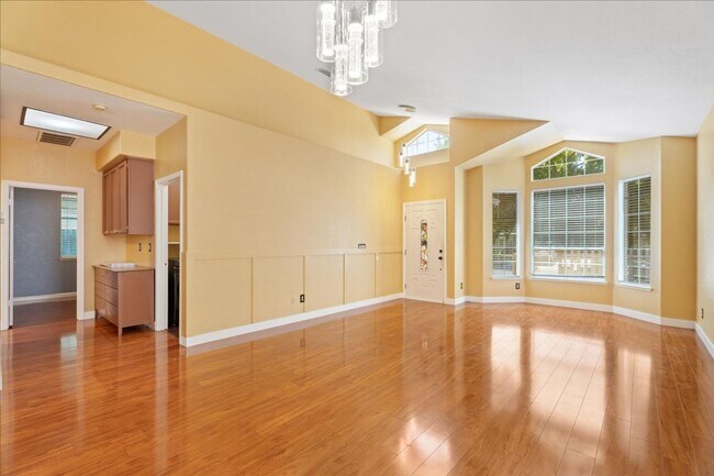 Foto del edificio - 8404 Misty Pass Way
