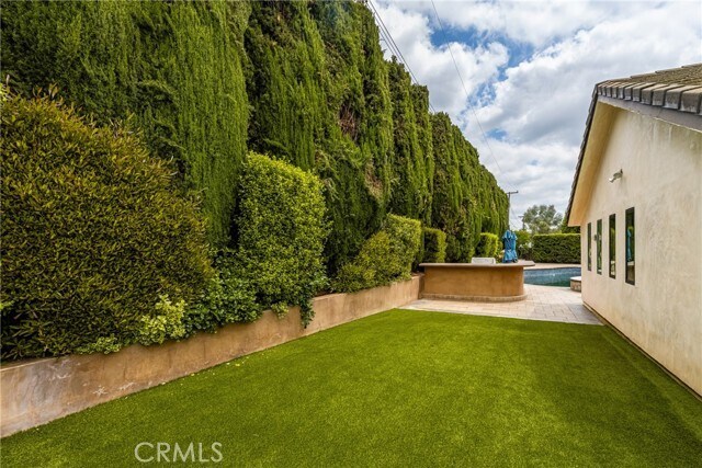 Foto del edificio - 18092 Debi Ln