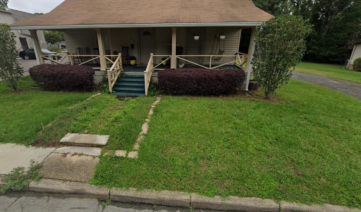 Primary Photo - 118 Cadiz St