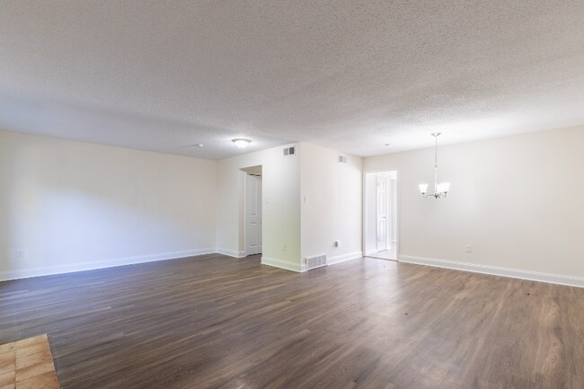 Foto del edificio - 3080 McVay Trail Dr