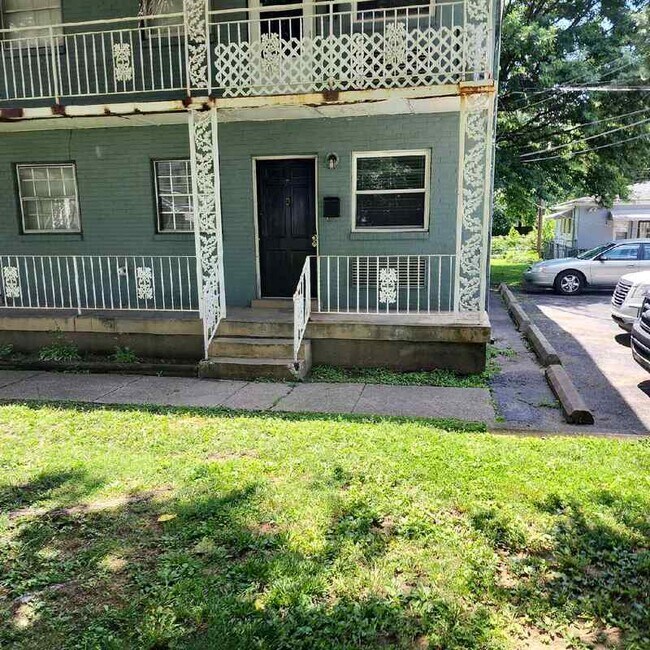 Photo - 4012 Southern Pkwy Apartment