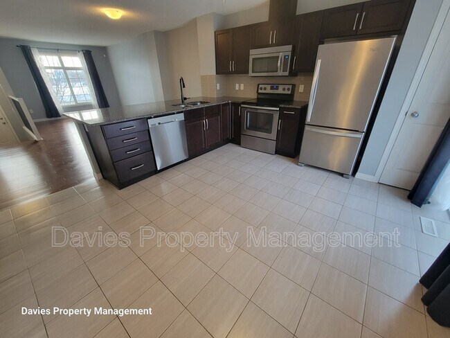 Photo du bâtiment - 9151 Shaw Way SW