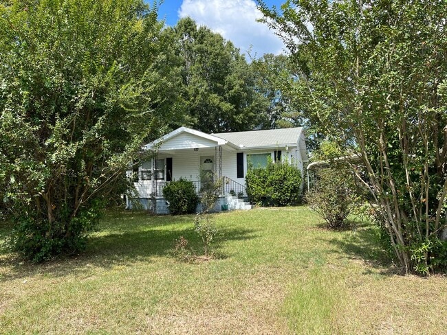 Foto del edificio - 106 Marshall Ln SW