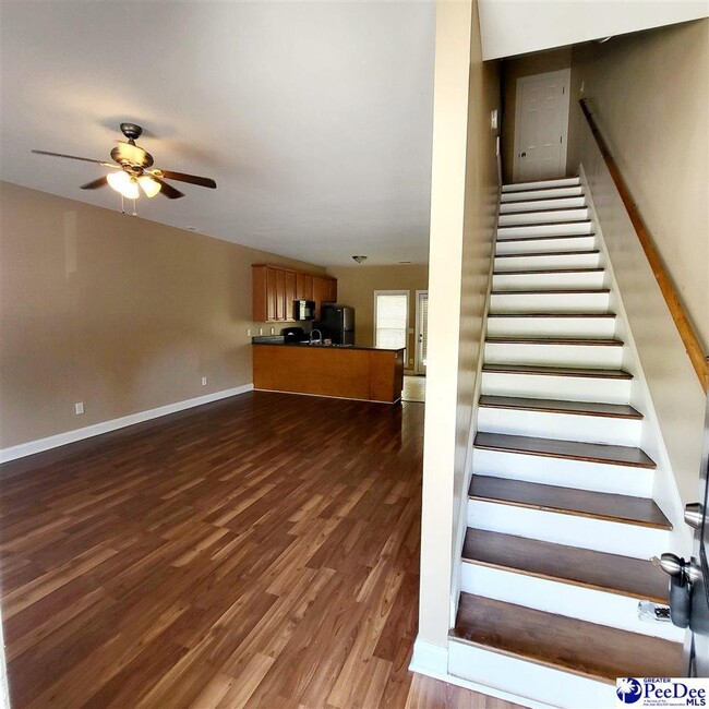 Foto del edificio - 2172 State Rd S-21-682