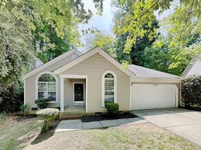 Building Photo - 7805 Royce Hall Ln