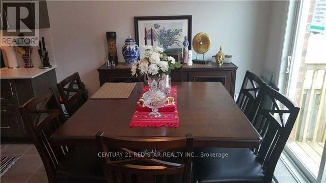 Photo du bâtiment - 58 McLaughlin Ave