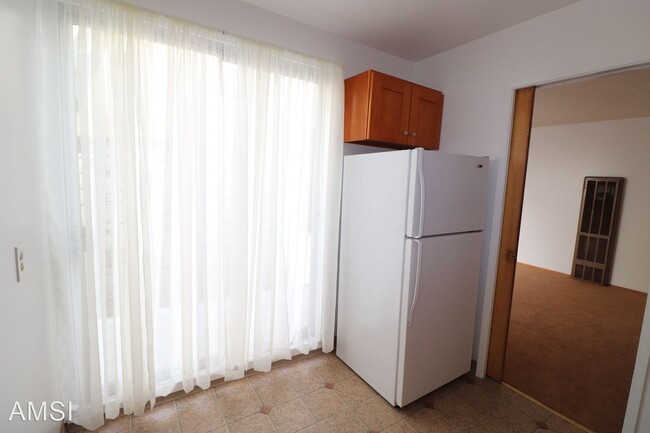 Building Photo - 1 br, 1 bath House - 1245 20th Ave #2