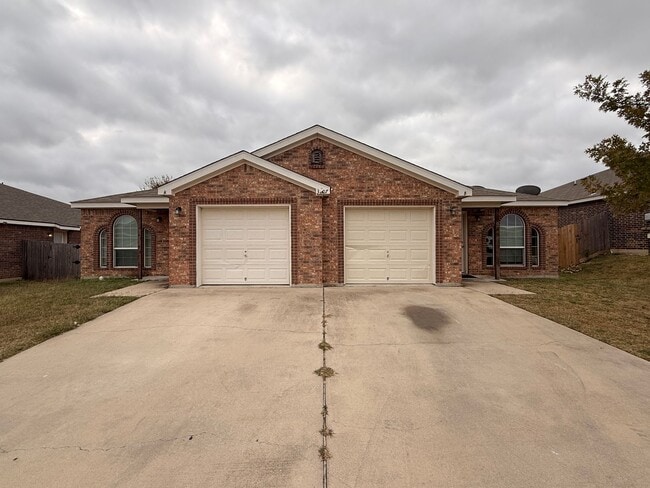 Building Photo - RENT REDUCTION & RENT SPECIAL - AVAILABLE NOW!