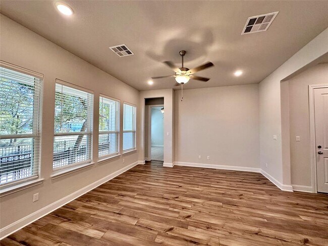 Building Photo - 250 Revere Dr