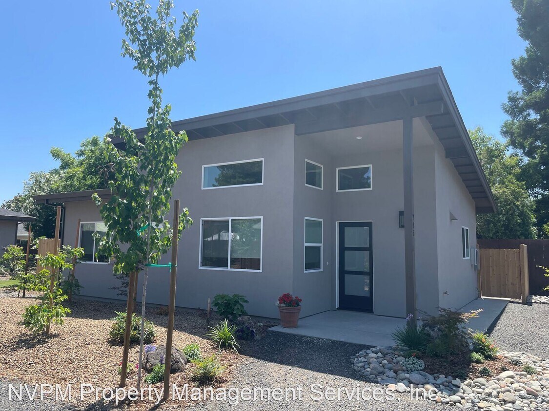 785 W 11th Ave, Chico, CA 95926 House Rental in Chico, CA