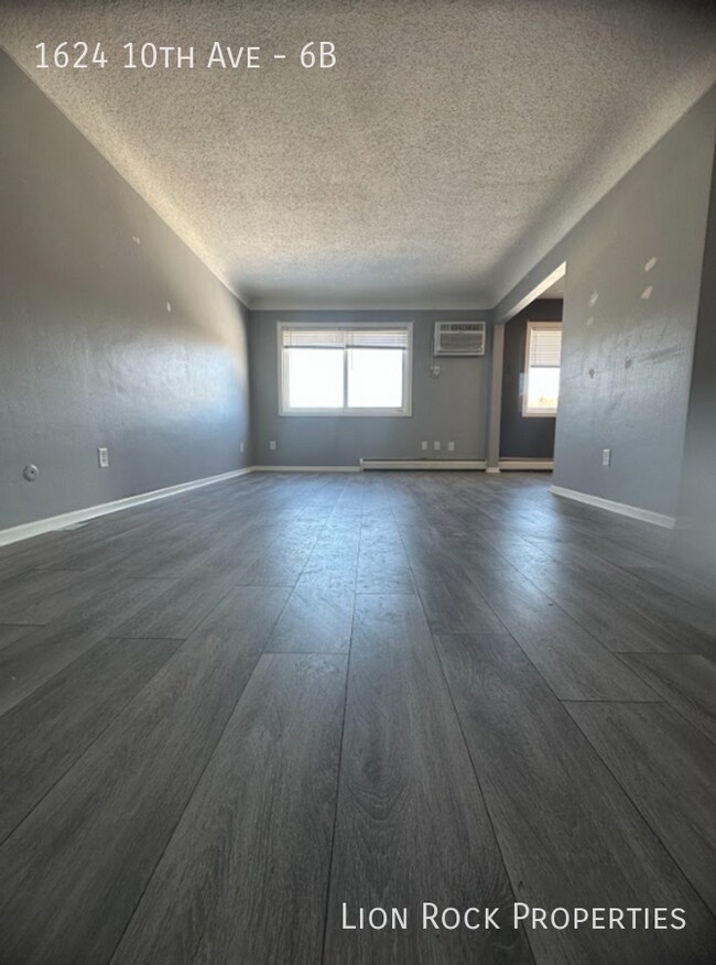 Foto del edificio - 1624 10th Ave