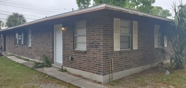 Foto del edificio - 2/1.5 Move In Ready