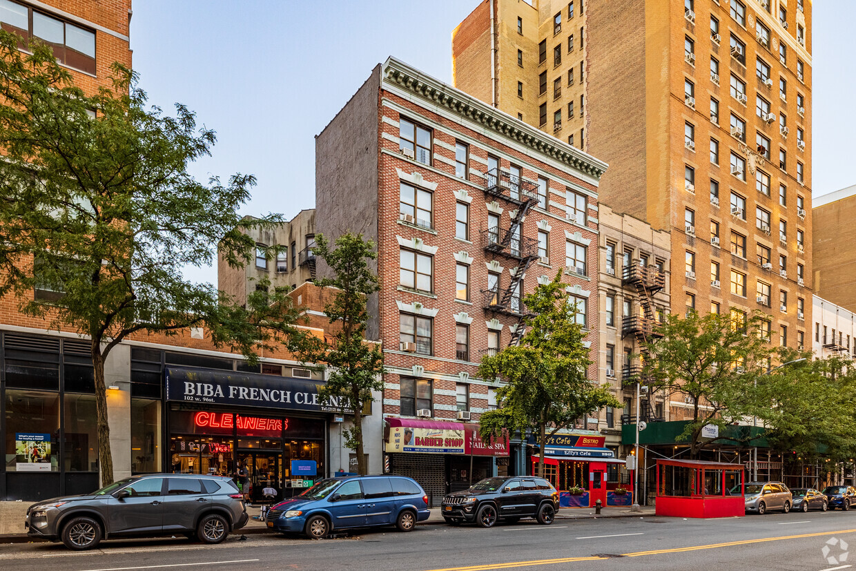 Primary Photo - 104 W 96th St