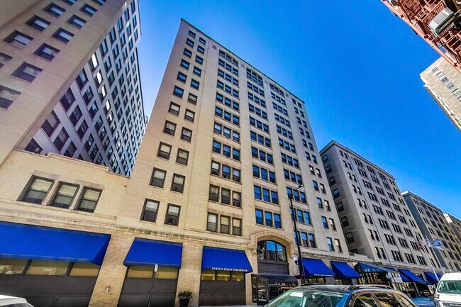 Building Photo - 740 S Federal St
