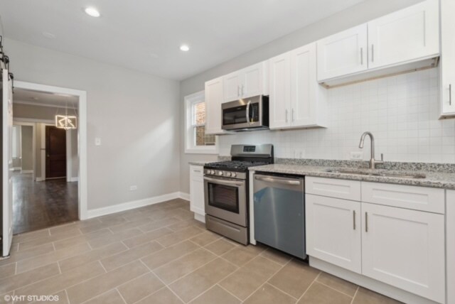 Foto del edificio - 7942 S Hermitage Ave