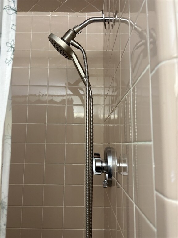 Foto del edificio - 46 Rustic St