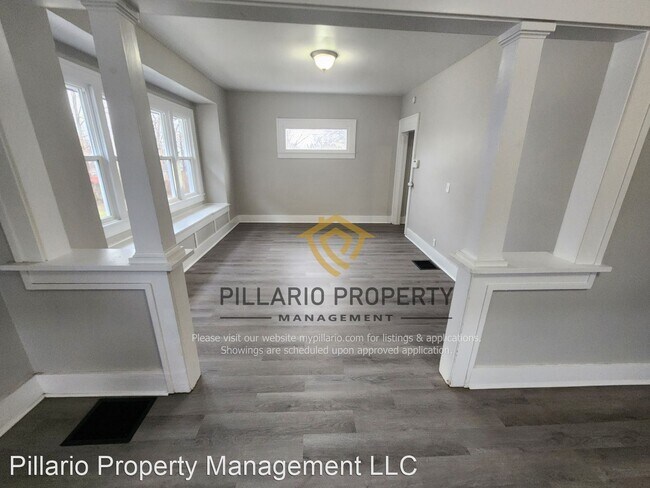 Foto del edificio - 3 br, 1 bath House - 1143 W 32nd St