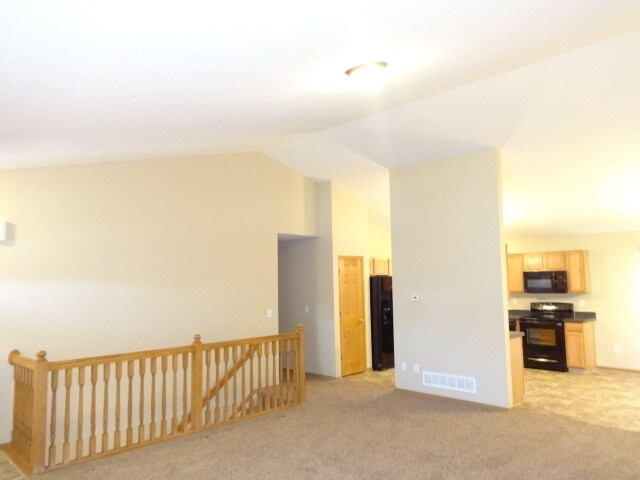 Foto del edificio - 3812 Wolf Creek Rd