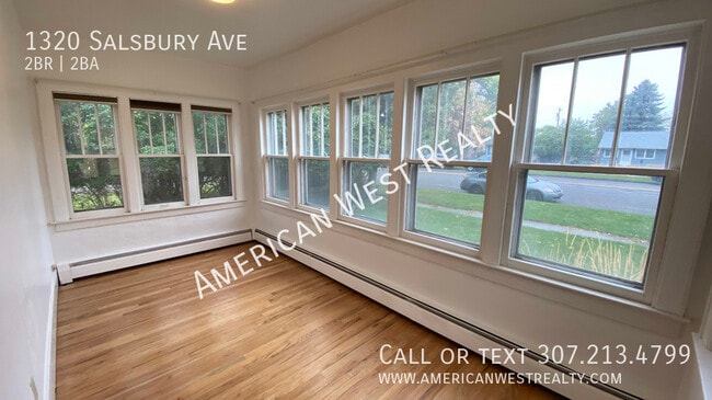 Building Photo - 1320 Salsbury Ave
