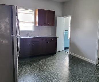Foto del edificio - 2046 N Main St