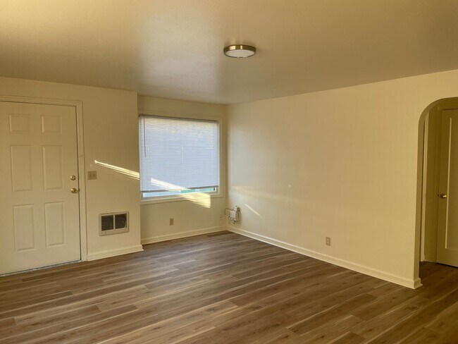 Foto del edificio - 416-418 S Edwards St., Newberg