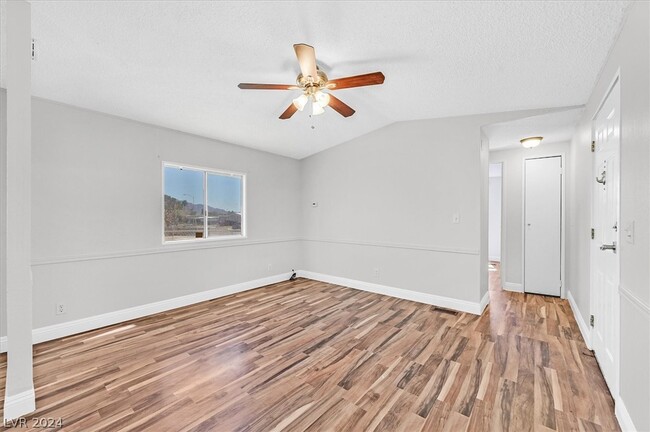 Building Photo - 3116 Glendale Ave