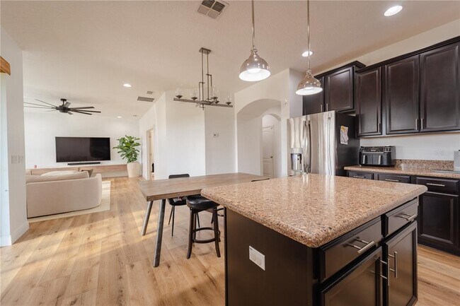 Foto del edificio - 1107 Whitewater Bay Dr