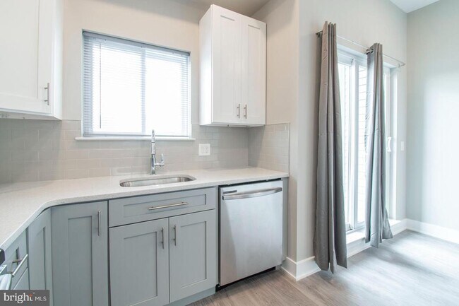 Foto del edificio - 1206 N 24th St