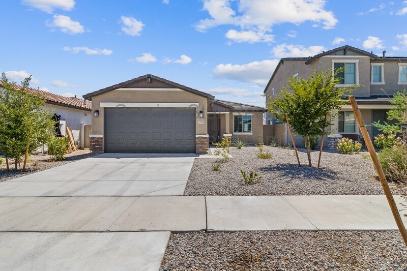 Primary Photo - 17313 W Corrine Dr