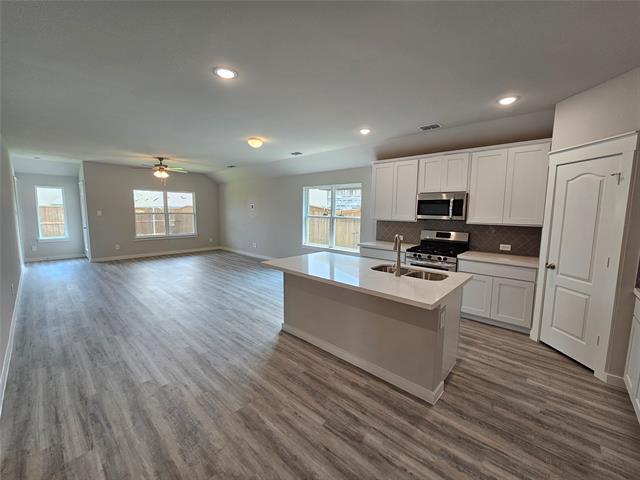 Foto del edificio - 2528 Moser Ln