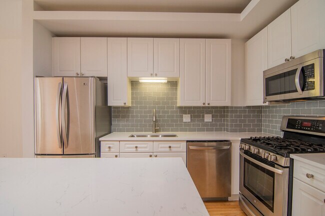 Foto del edificio - 212 W Washington St