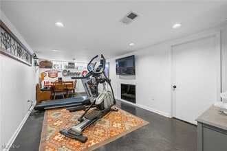 Building Photo - 2244 Edgerton Rd